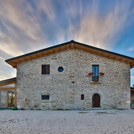 Masseria D'Achille Castel Di Sangro Exterior foto